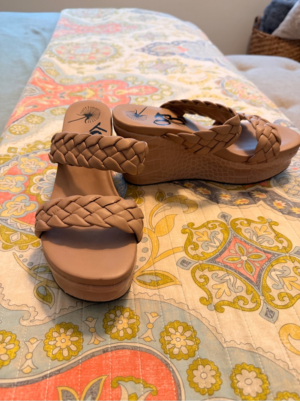 OTBT platform wedge sandal
